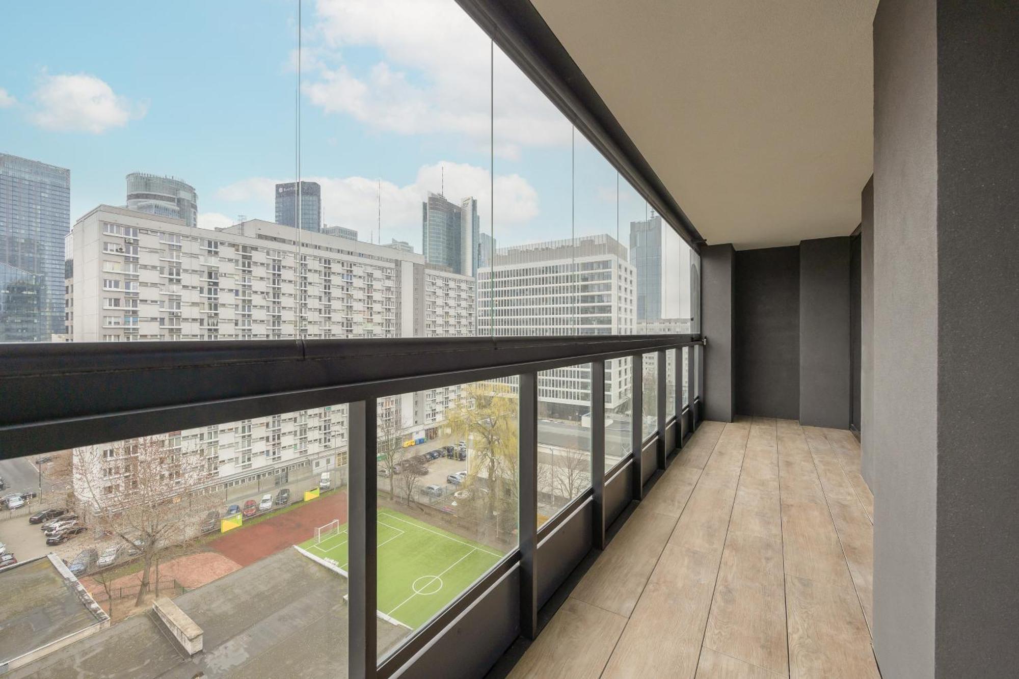 Lux Grzybowska With Parking By Renters Prestige * Warschau