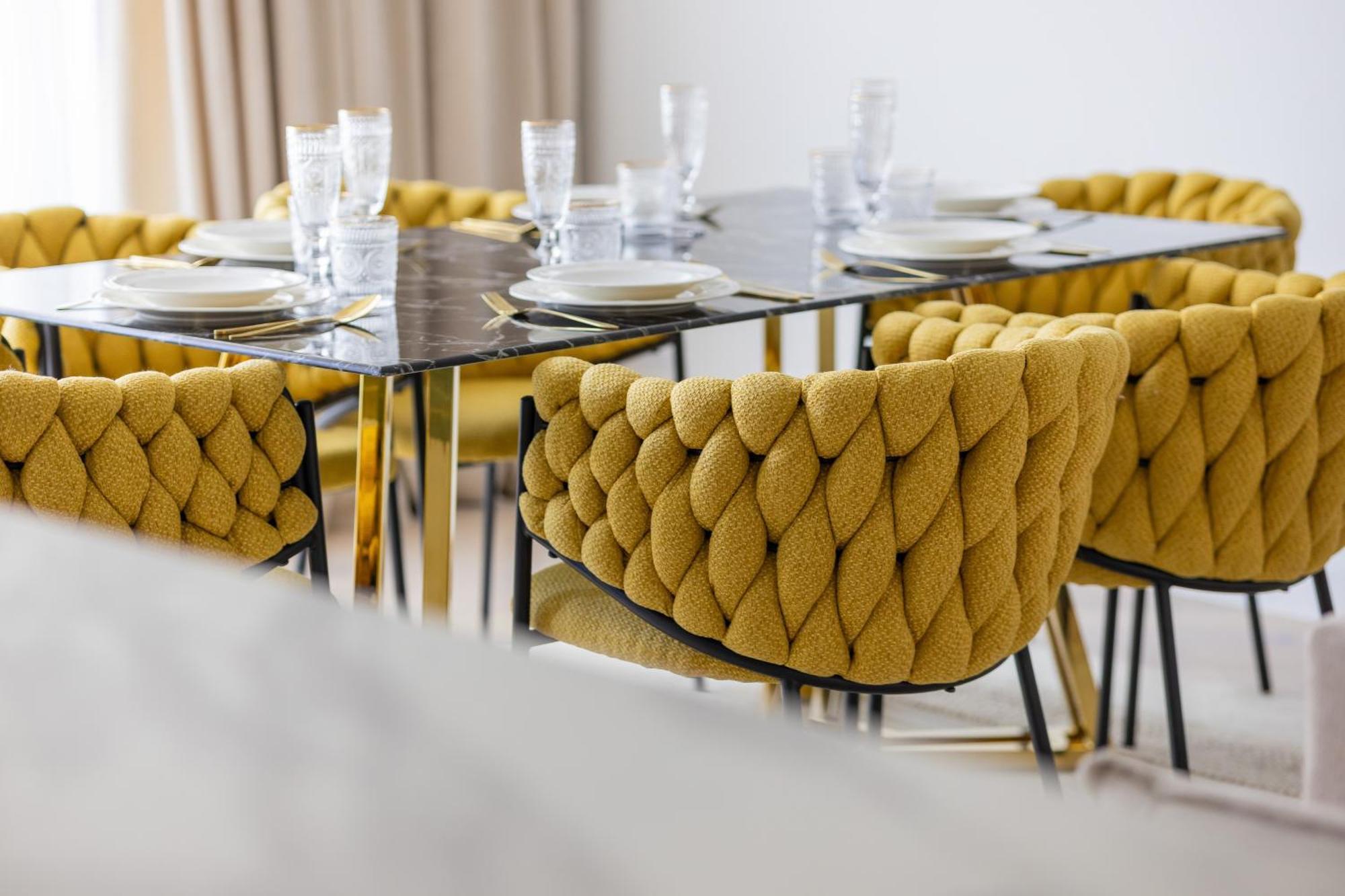 Lux Grzybowska With Parking By Renters Prestige * Warschau