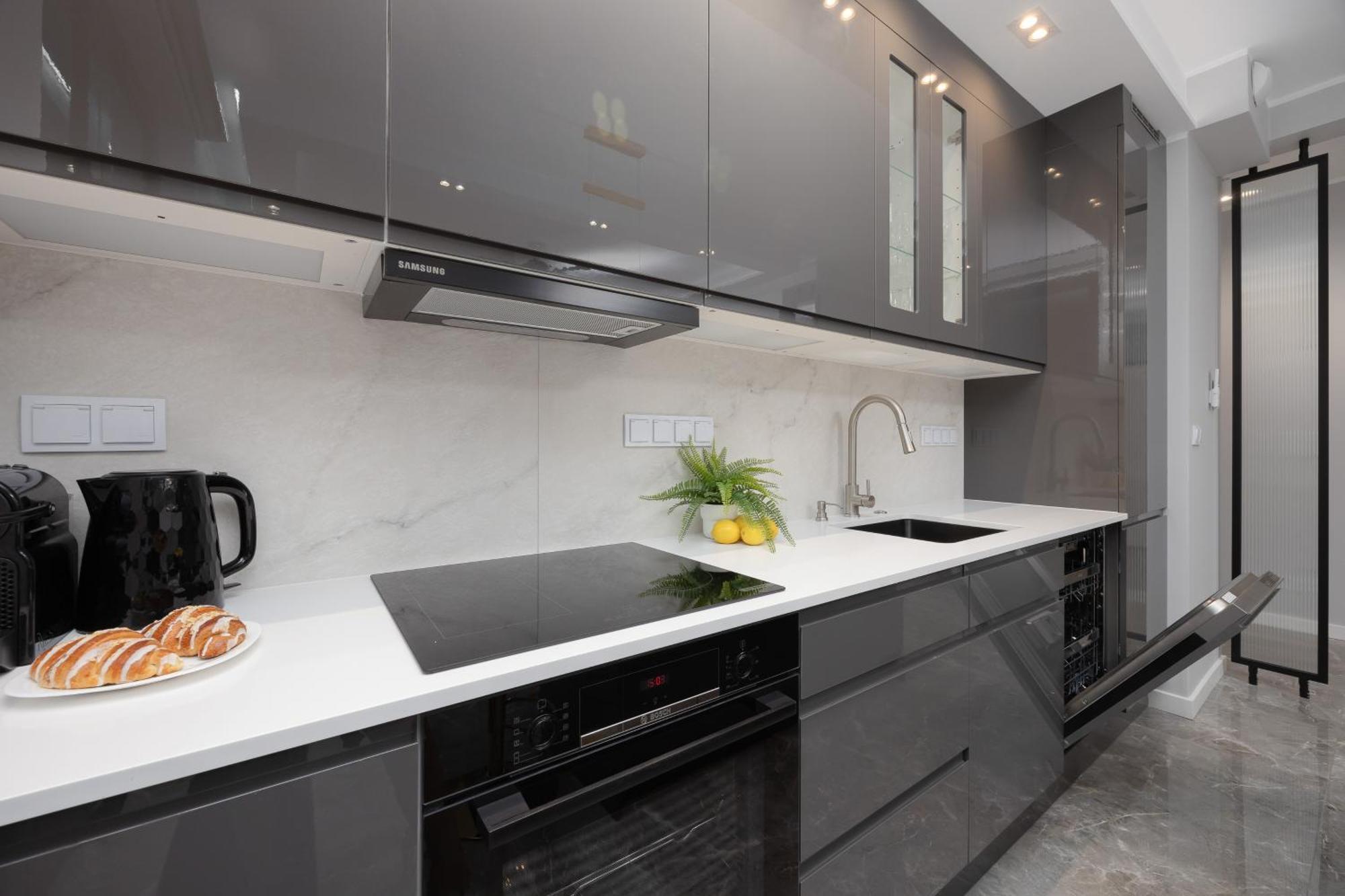 Leilighet Lux Grzybowska With Parking By Renters Prestige
