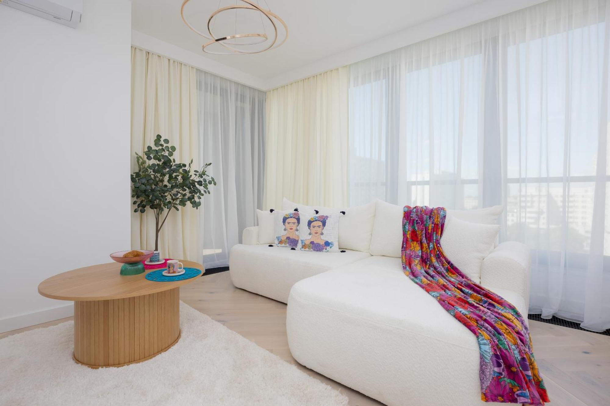 Leilighet Lux Grzybowska With Parking By Renters Prestige *